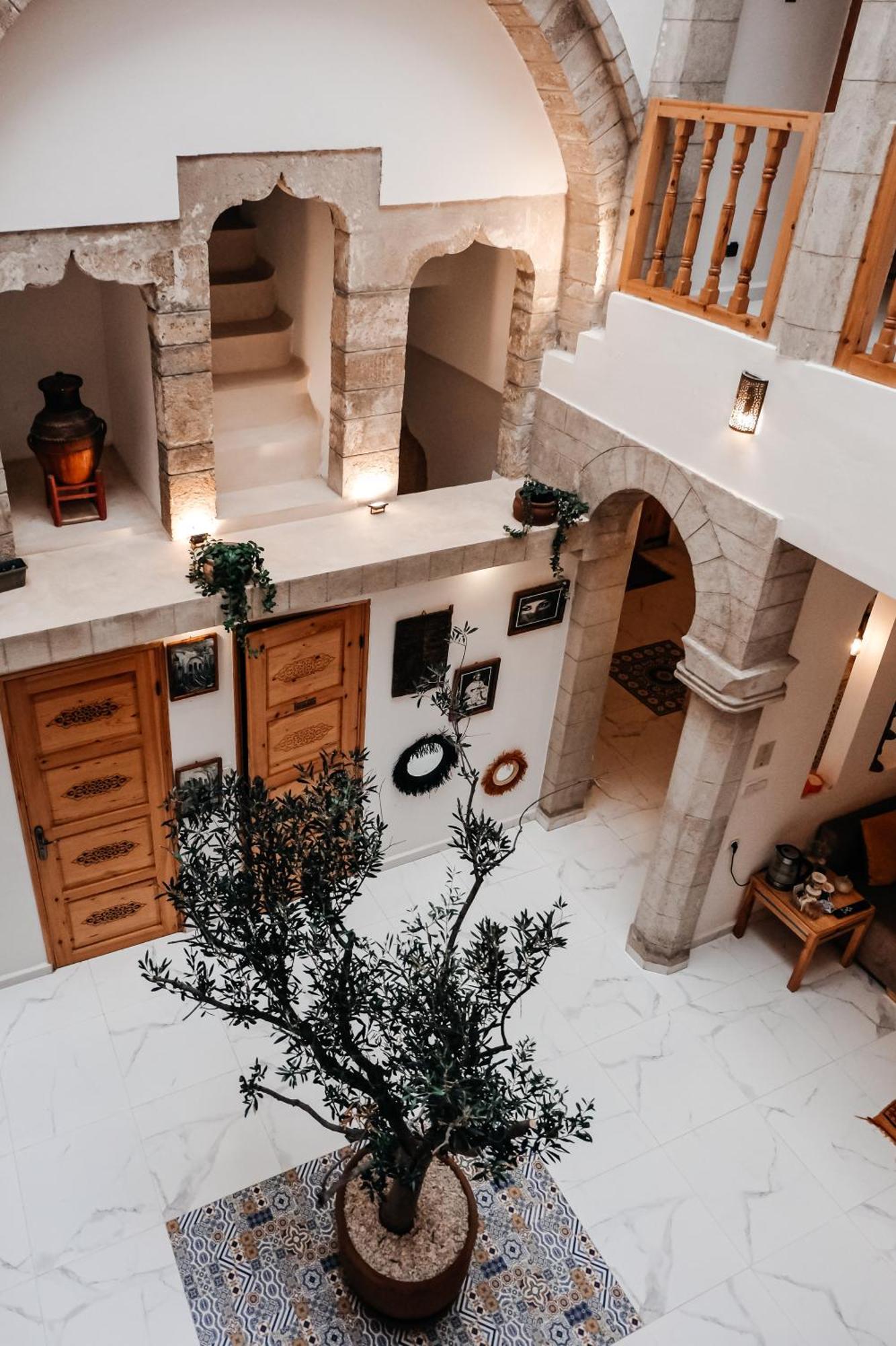 Riad Al Manara 索维拉 外观 照片